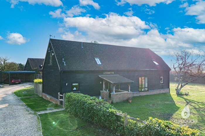 4 Bedroom Barn Conversion For Sale In The Barn, Grazeley Green Road, RG7