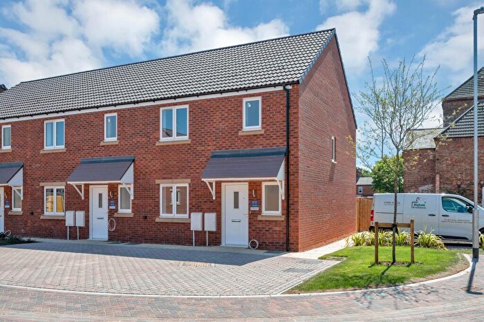 3 Bedroom End Of Terrace House To Rent In Charles Dyer Close, Melton Mowbray, LE13