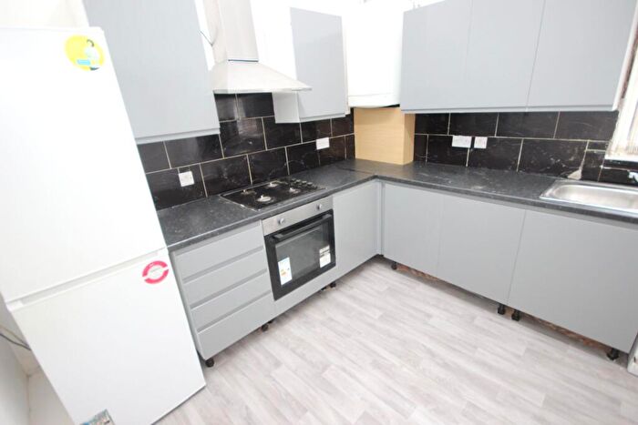 4 Bedroom Terraced House To Rent In Egerton Road, L15