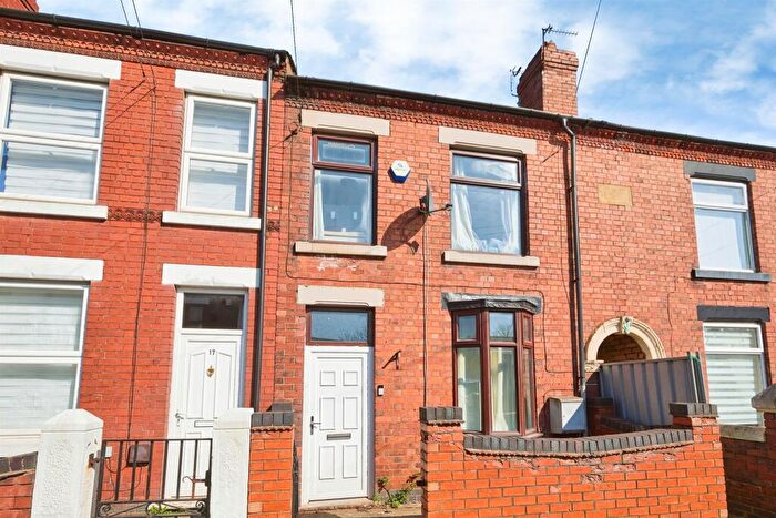 3 Bedroom Terraced House For Sale In Burnthouse Road, Heanor, DE75