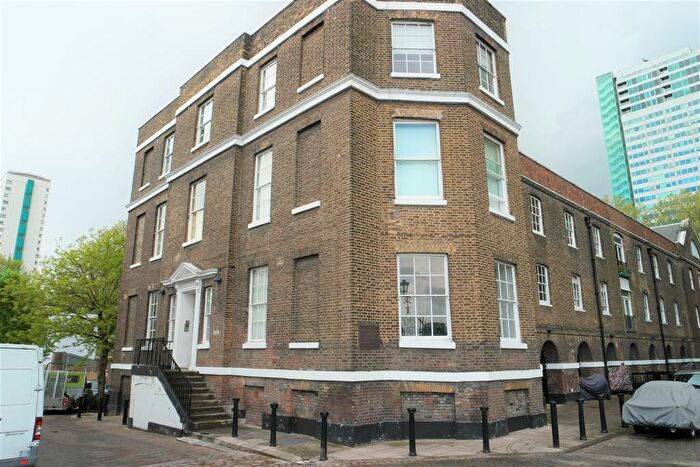 1 Bedroom Flat To Rent In Foreshore, Deptford, London, SE8