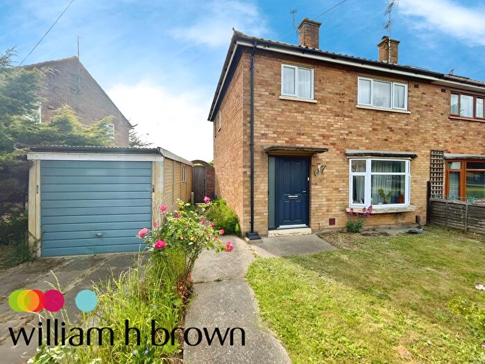 3 Bedroom Semi-Detached House To Rent In Hawthorn Avenue, Colchester, CO4