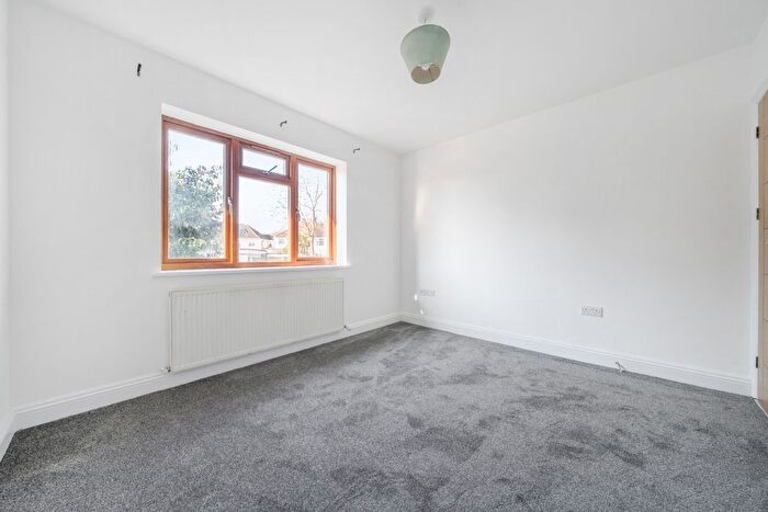 2 Bedroom Flat To Rent In Mayplace Road East, Bexleyheath, DA7