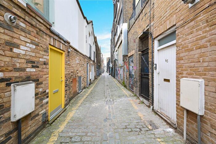 1 Bedroom Flat To Rent In Voss Street, London, E2