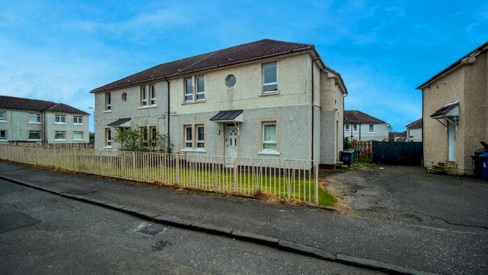 2 Bedroom Flat To Rent In Wood Street, Airdrie, North Lanarkshire, ML6