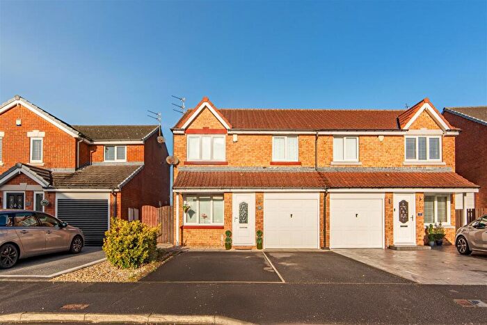 3 Bedroom Semi Detached House For Sale In Meadowbank, Dudley, Cramlington, NE23
