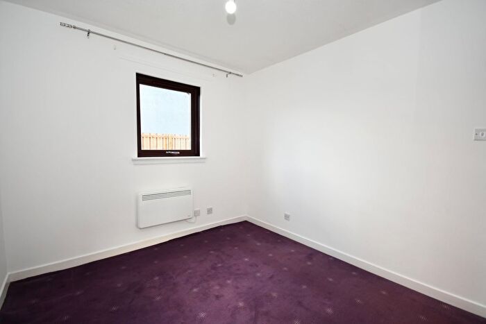 1 Bedroom Flat To Rent In Hilton Crescent, Inverness, IV2