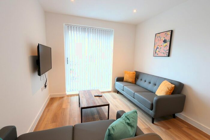 5 Bedroom Flat To Rent In Filton Avenue, Horfield, Bristol, BS7