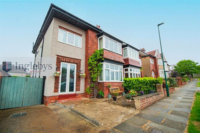 4 Bedroom Property For Sale In The Chine, Saltburn-By-The-Sea, TS12