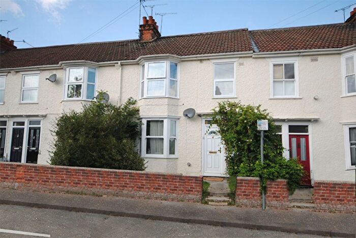 2 Bedroom Maisonette For Sale In Upper Bridge Road, Chelmsford, CM2
