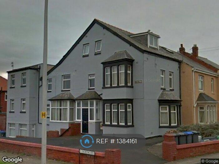 1 Bedroom Flat To Rent In Warbreck Drive, Blackpool, FY2