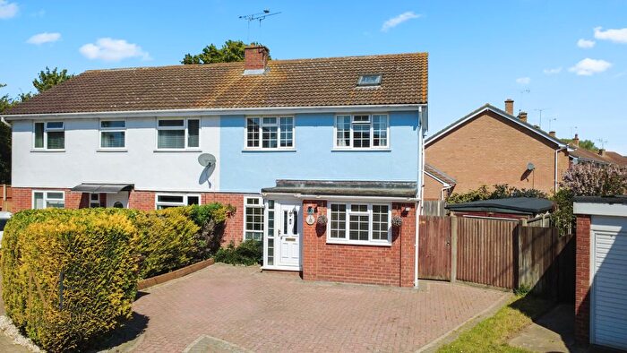 3 Bedroom Semi Detached House For Sale In Jessica Mews, Milton Regis, Sittingbourne, ME10