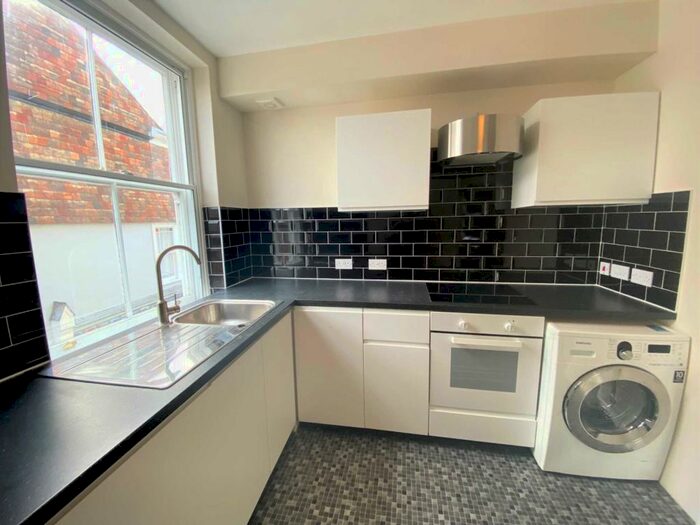 2 Bedroom Flat To Rent In The King`s Mile, Canterbury, CT1