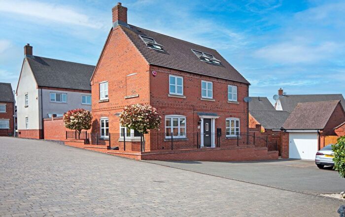 5 Bedroom Detached House For Sale In Spitfire Road, Castle Donington, DE74