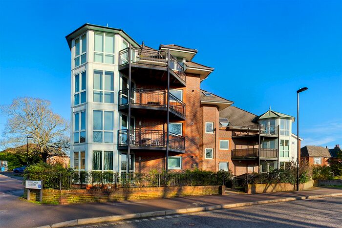 2 Bedroom Flat To Rent In Parkside, Southampton, Hampshire SO17