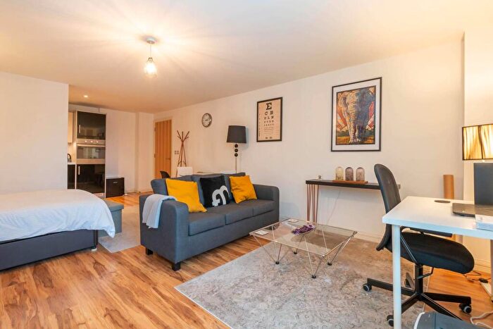 Studio To Rent In Latitude, Bromsgrove Street, B5