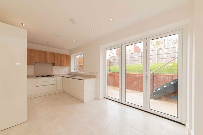 4 Bedroom Detached House To Rent In Peter Collinson Vale, Mill Hill, NW7