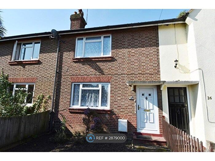 3 Bedroom Terraced House To Rent In Lovell Road, Richmond, TW10