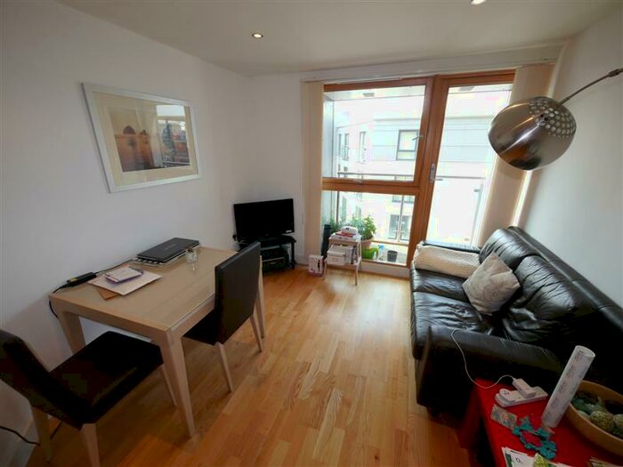 1 Bedroom Flat To Rent In Apartment, Cartier House, LS10
