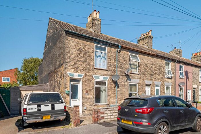 3 Bedroom End Of Terrace House For Sale In Raglan Street, Lowestoft, NR32