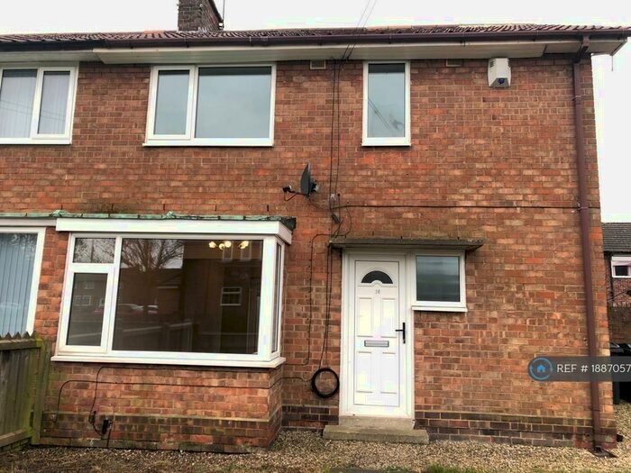 2 Bedroom End Of Terrace House To Rent In Lingfield Green, Darlington, DL1