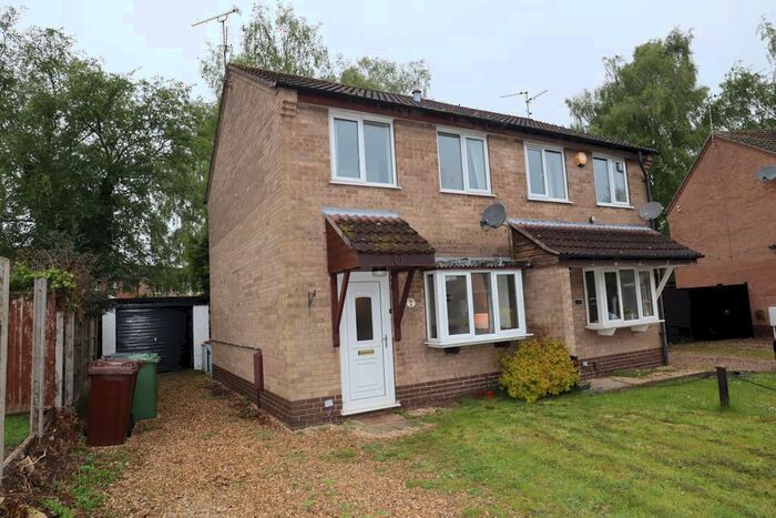 2 Bedroom Semi-Detached House To Rent In Harlaxton Close, Lincoln, LN6