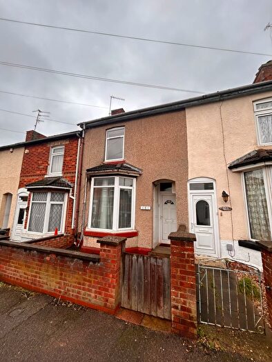 2 Bedroom Terraced House To Rent In Cromwell Road, Rushden, NN10