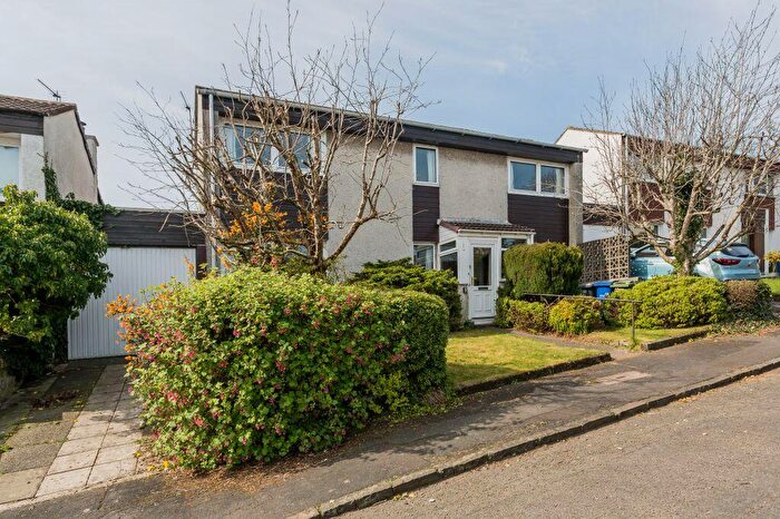 3 Bedroom Villa For Sale In The Grove, Bridge Of Weir, PA11