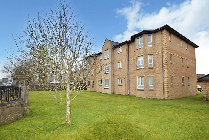 1 Bedroom Flat For Sale In E Academy Gardens, Irvine, KA12