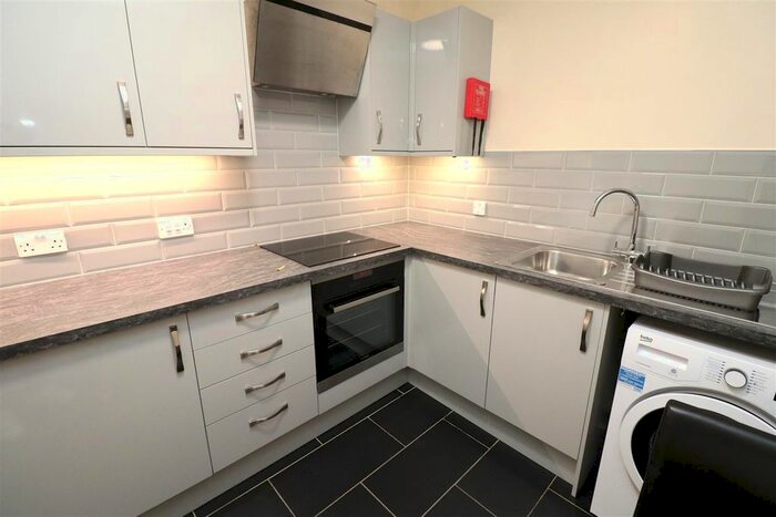 Studio To Rent In Norwood Drive, North Harrow, Harrow, HA2