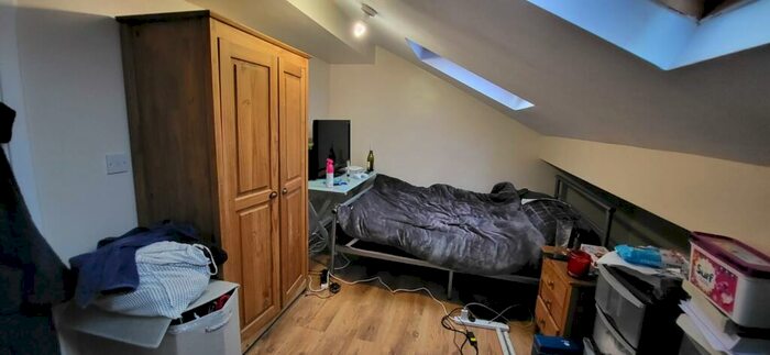 7 Bedroom End Of Terrace House To Rent In Ossory Street, Manchester, M14