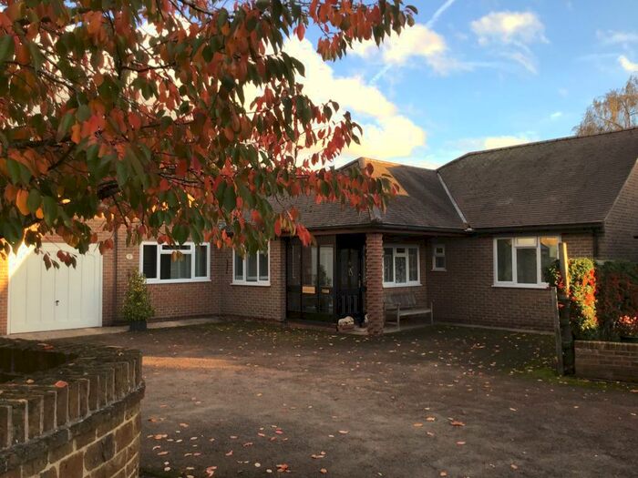 3 Bedroom Detached Bungalow For Sale In Spring Lane, Wymondham, Melton Mowbray, LE14