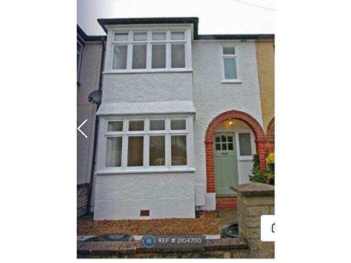 2 Bedroom Terraced House To Rent In Bourne Road, Bromley, BR2