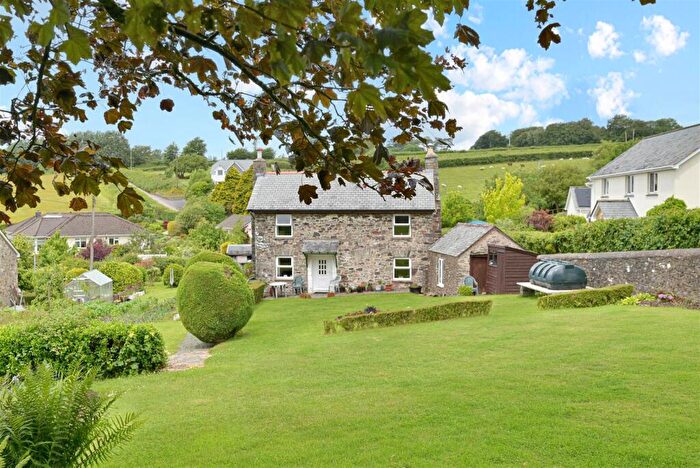 3 Bedroom Detached House For Sale In Loxhore, Barnstaple, EX31