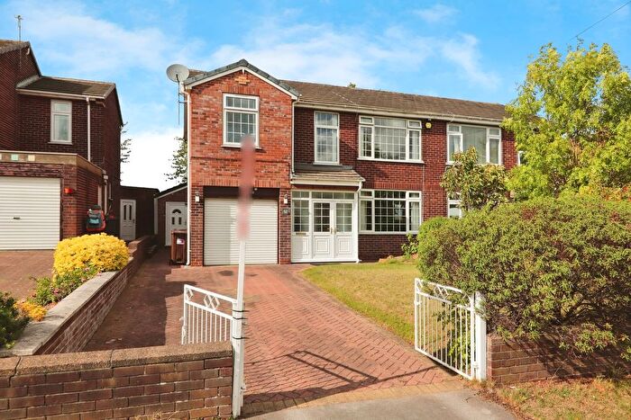 4 Bedroom Semi-detached House For Sale In Doncaster Road, Rotherham, S65