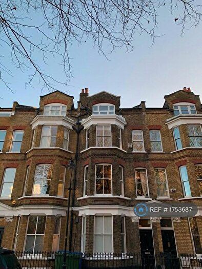 2 Bedroom Flat To Rent In Austral Street, London, SE11
