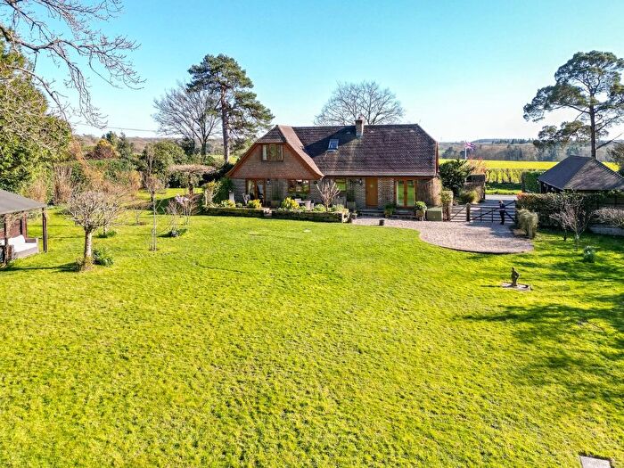 4 Bedroom Detached House For Sale In Framfield Road, Lankhurst Oak, Blackboys, Uckfield, TN22