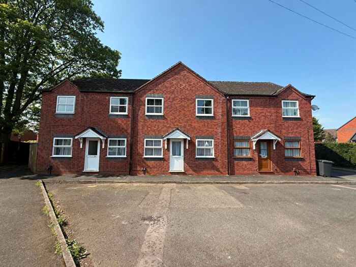 2 Bedroom Apartment To Rent In Flat Millgrove Gardens, Woodfield Street, Kidderminster, DY11