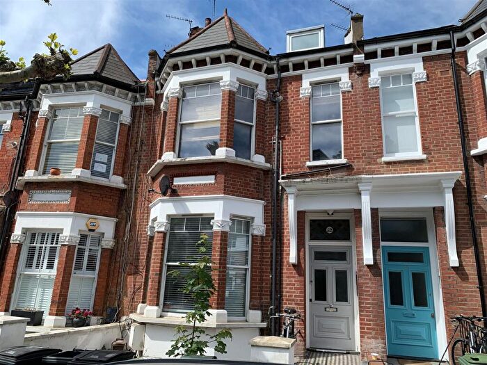 1 Bedroom Flat For Sale In Holmdale Road, West Hampstead, NW6