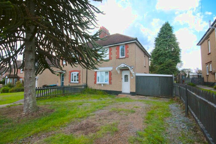3 Bedroom Semi-Detached House For Sale In Trowley Hill Road, Flamstead, St. Albans, AL3