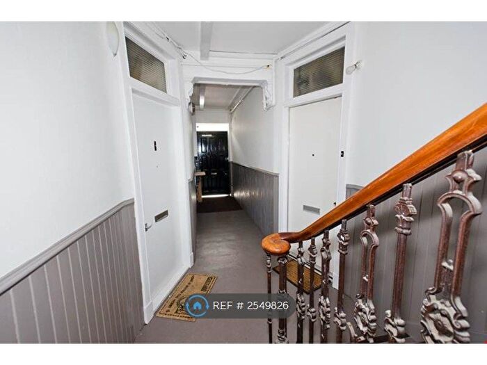 1 Bedroom Flat To Rent In Roslin Street, Aberdeen, AB24