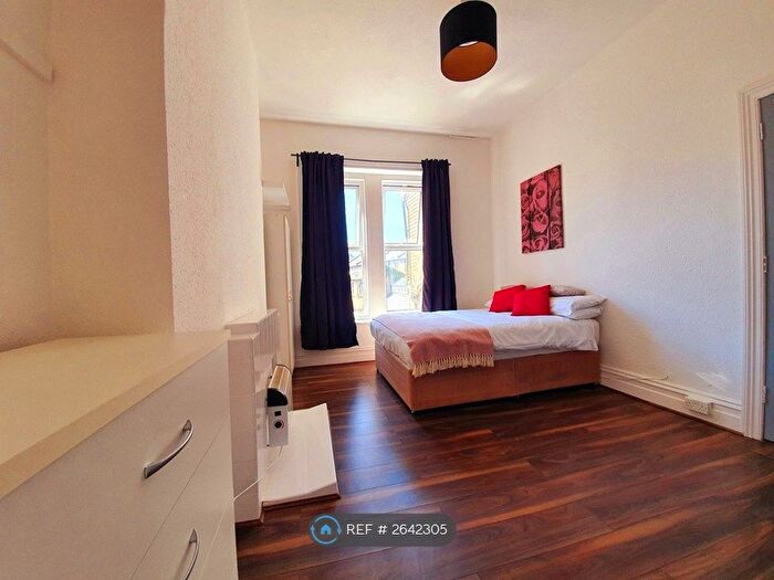 Studio To Rent In Westbourne, Dorset, BH4