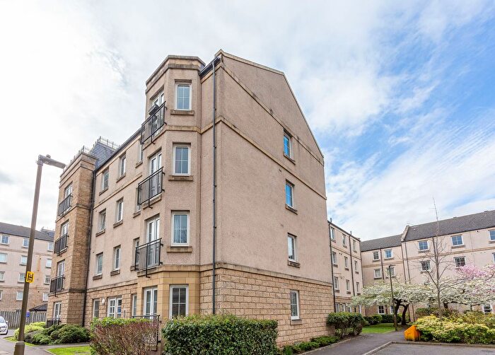 2 Bedroom Flat For Sale In / Stead’S Place, Edinburgh, EH6