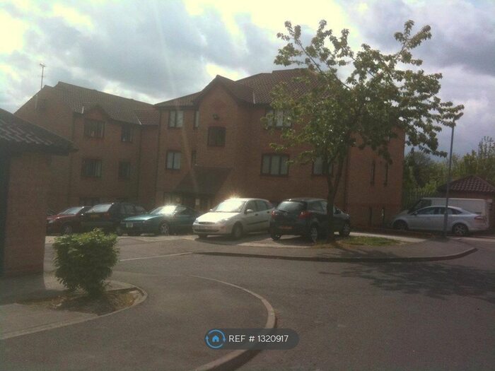 1 Bedroom Flat To Rent In Duncombe Court, Purfleet RM19