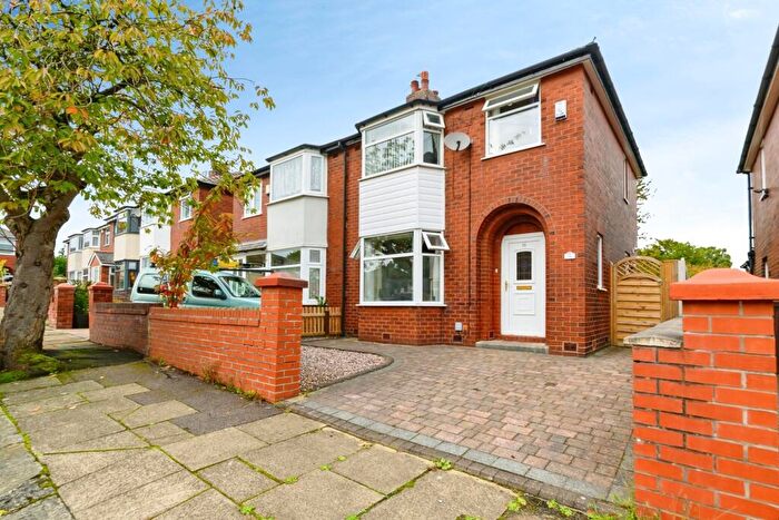 3 Bedroom Semi Detached House For Sale In Douglas Avenue, Bury, Greater Manchester, BL8