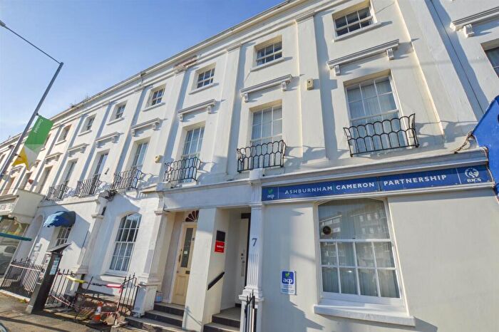 1 Bedroom Flat To Rent In Cornfield Terrace, Eastbourne, BN21
