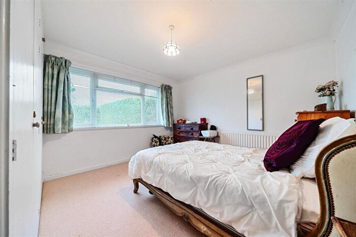 2 Bedroom Semi-Detached Bungalow For Sale In Fitzalan Road, Arundel, BN18