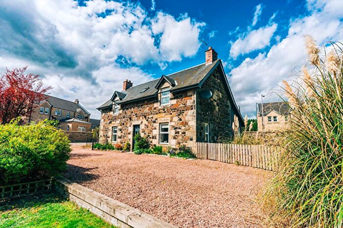 3 Bedroom Cottage For Sale In Leslie Mains, Leslie, Glenrothes, KY6
