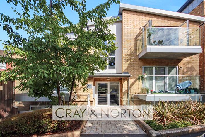 2 Bedroom Apartment For Sale In The Avenue, Park Hill, CR0