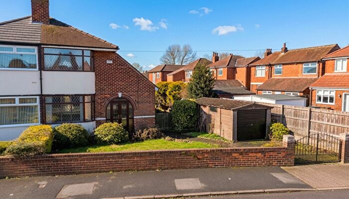 2 Bedroom Semi-detached House For Sale In Lyndon Road, Irlam, M44